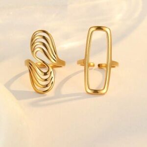 Anthropologie Gold Rectangular & Oval Hollow Ring Set
